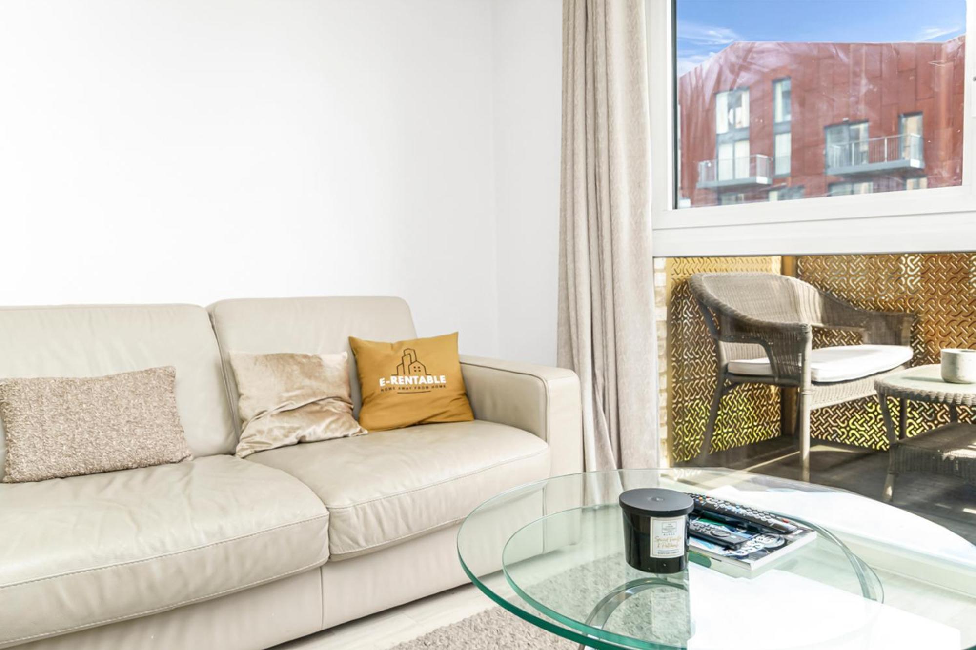 Stylish Surrey Quays Apartment - 10 Mins From Station Лондон Экстерьер фото